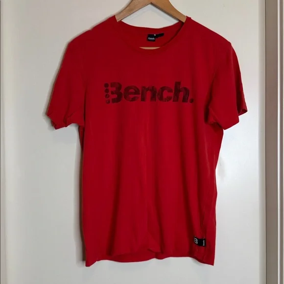 Bench Red Logo Tee - Picture 1 of 1